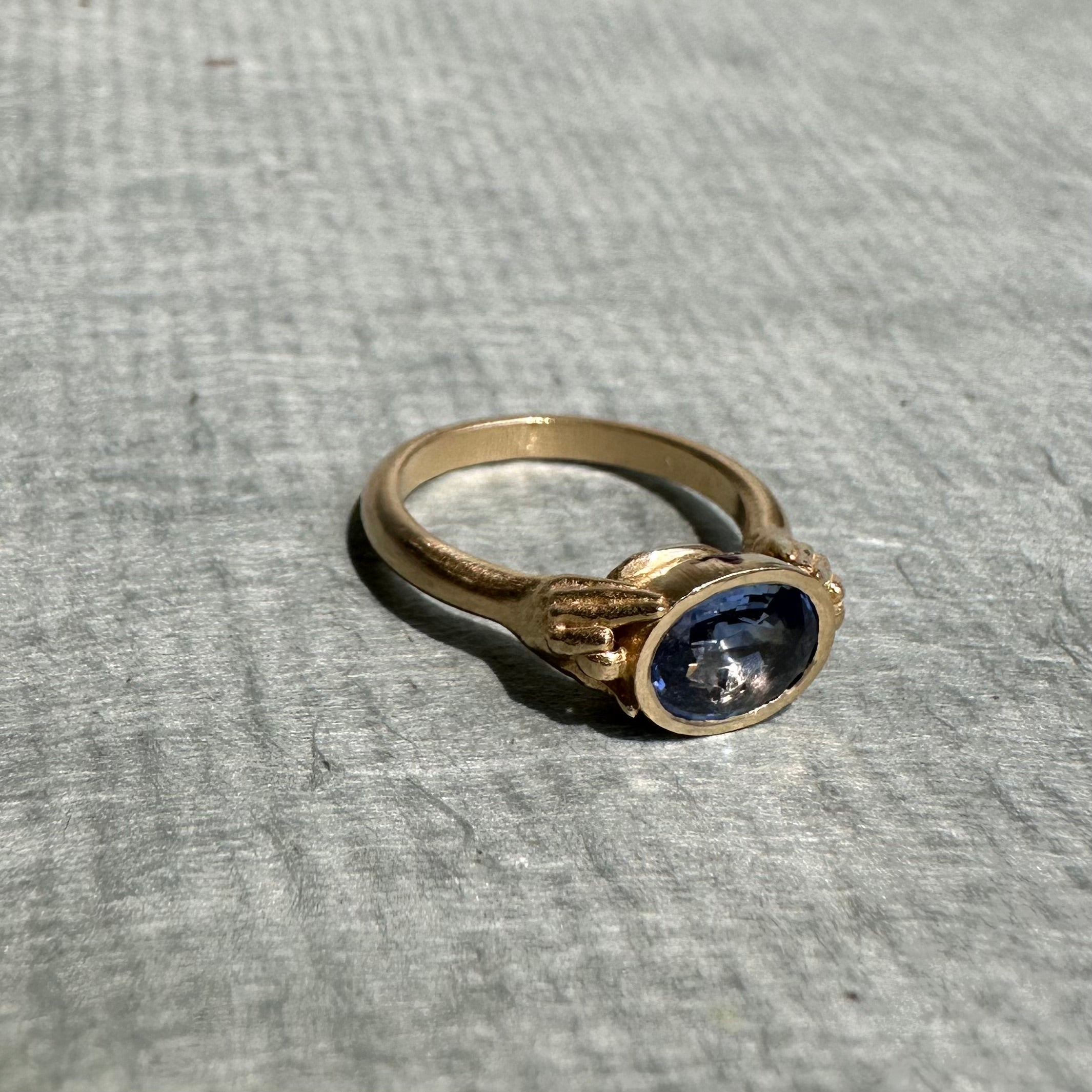 Templar Grail in Blue Sapphire